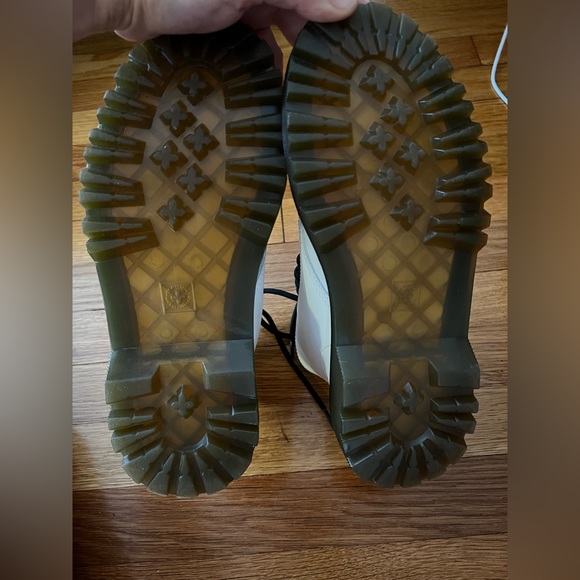 Dr.Martens 💕Luana white boots 💕size women’s 6 - Picture 4 of 11